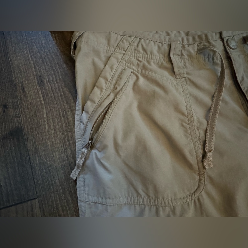 The North Face Women’s Hiking Pants – Size 12 (Regular) – Lightweight Tan - Picture 4 of 12